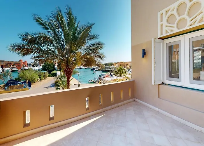 Stylish 3 Brooms Mb1at Marina Abu-tig With Marina View Appartement *